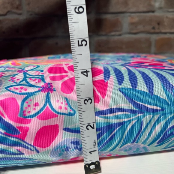 Lilly Pulitzer Packable Beach Mat Rainforest Retreat - Picture 7 of 16